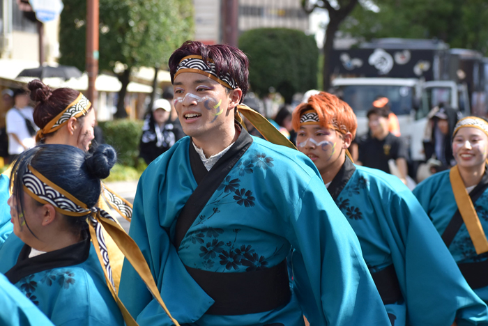 よさこい衣装・祭り衣装　　岡山うらじゃ連四季様 