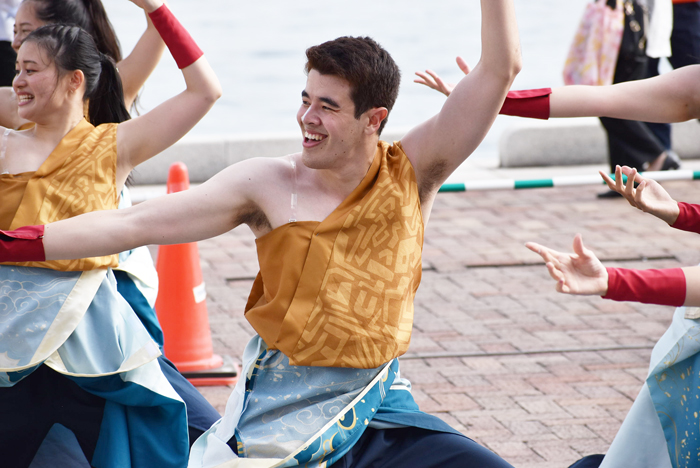 よさこい衣装・祭り衣装　　APUよっしゃ虎威様 