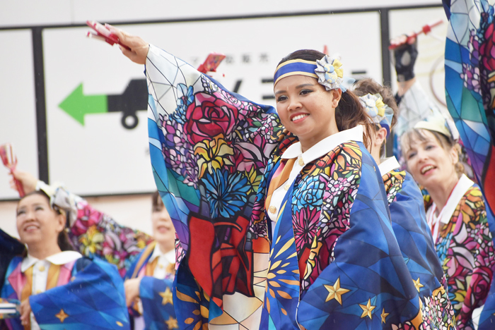 よさこい衣装・祭り衣装　　高知県よさこいアンバサダー絆国際チーム様 