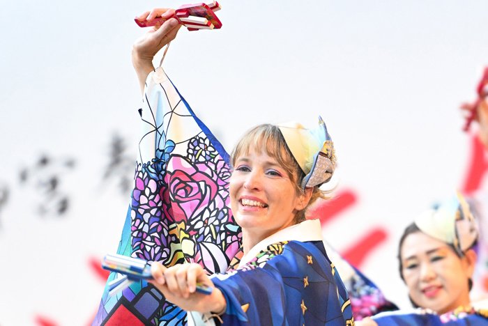 よさこい衣装・祭り衣装　　高知県よさこいアンバサダー絆国際チーム様 