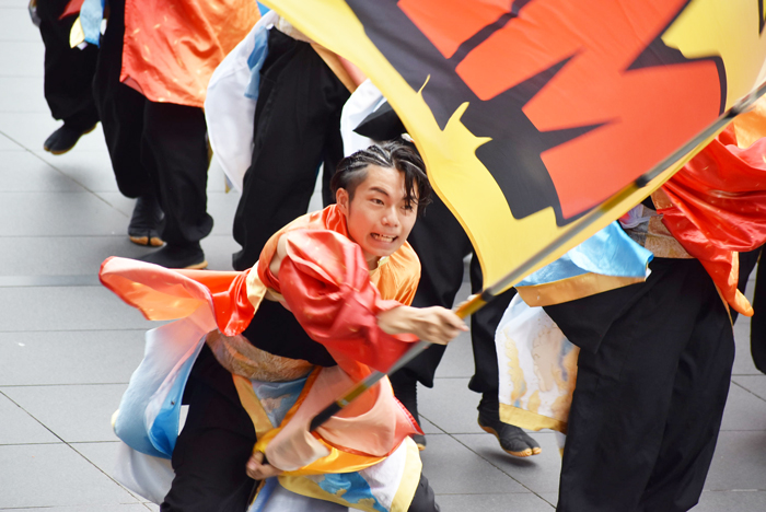 よさこい衣装・祭り衣装　　長崎県立大学リズム戦隊メロディアス様 