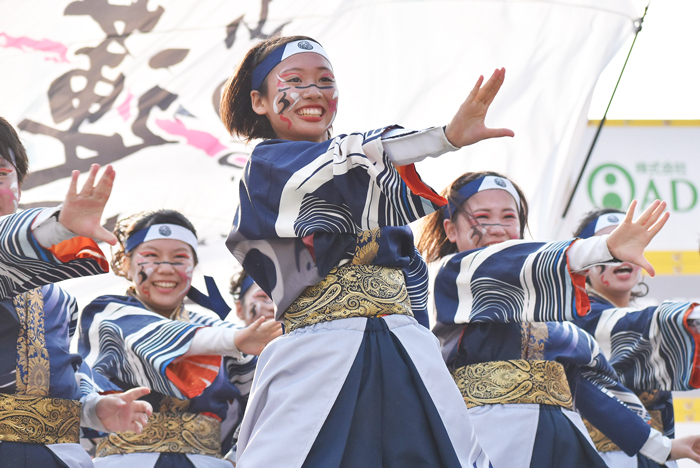 よさこい衣装・祭り衣装　　岡山うらじゃ連蓮雫様 