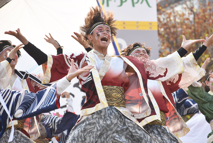 よさこい衣装・祭り衣装　　岡山うらじゃ連蓮雫様 