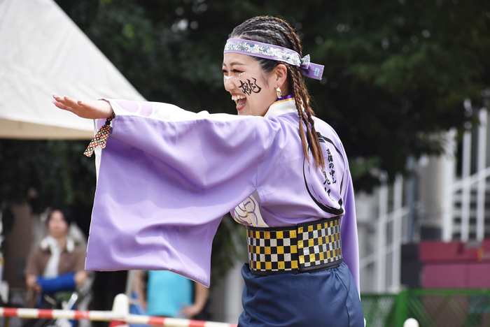 よさこい衣装・祭り衣装　　吉備の中山桃鬼妃様 